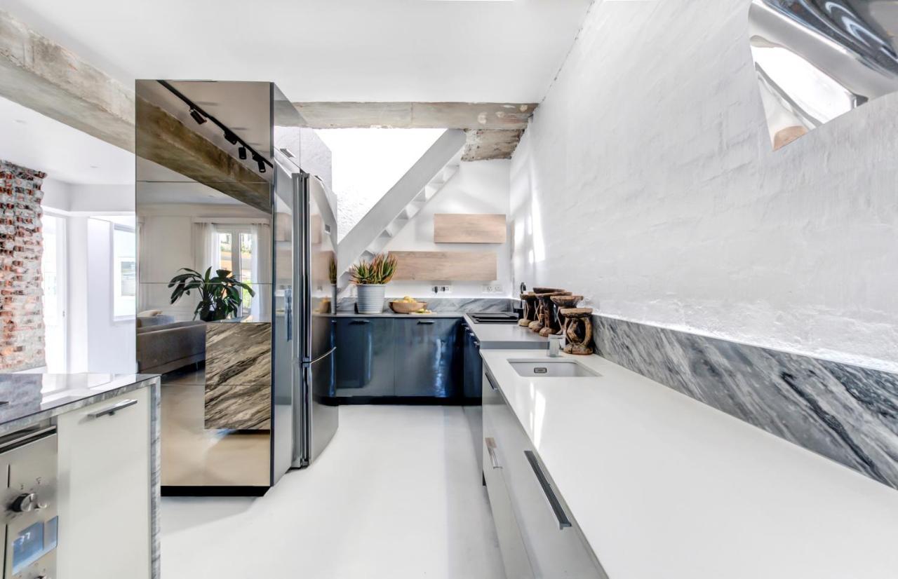 Luxury With Cape Finest Apartment *